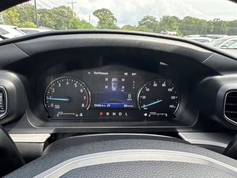 Used 2023 Ford Explorer XLT w/ Equipment Group 202A AWD/4WD image 37