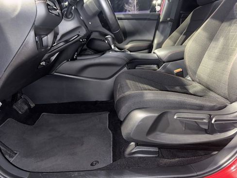 Used 2025 Honda HR-V Sport image 22
