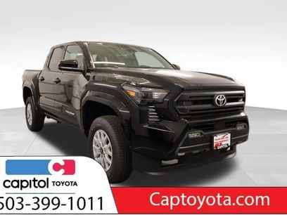 New 2025 Toyota Tacoma SR5