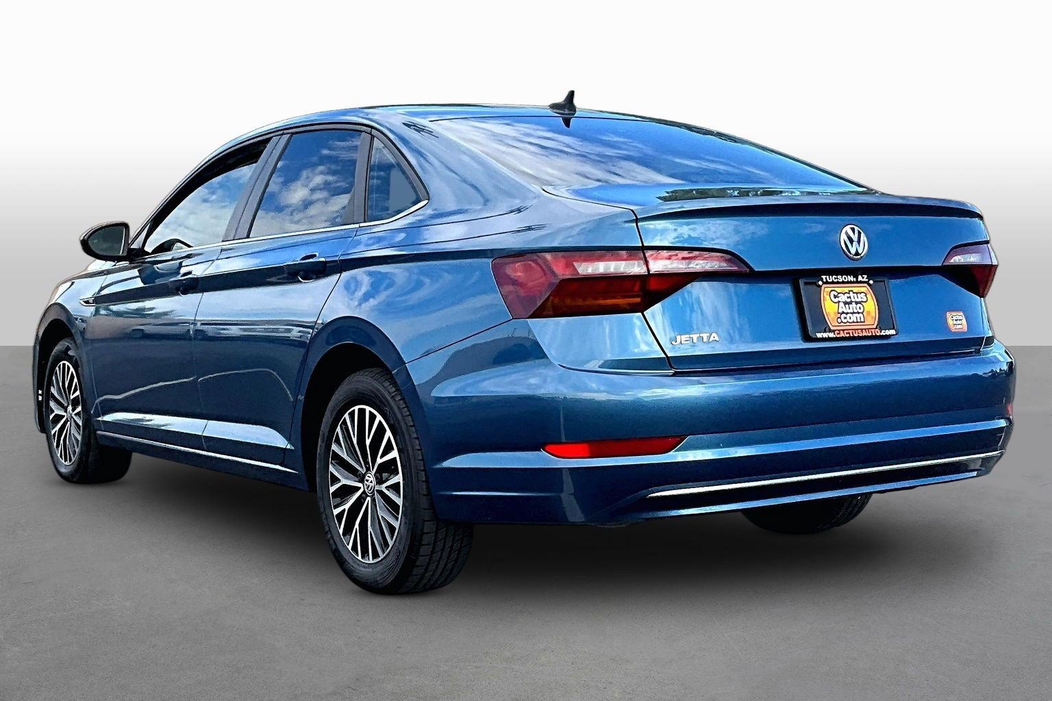 Used 2019 Volkswagen Jetta SEL FWD image 11