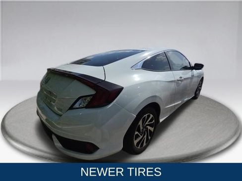 Used 2016 Honda Civic LX-P image 5