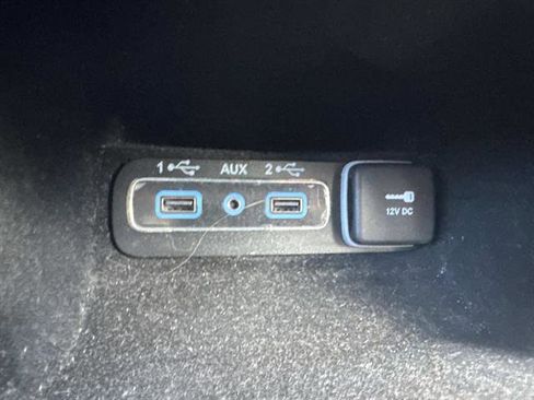 Used 2022 Jeep Grand Cherokee Laredo X AWD/4WD image 17