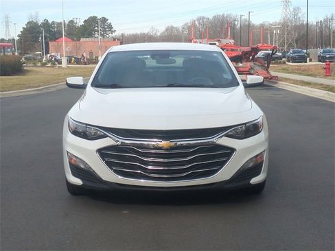 Used 2023 Chevrolet Malibu LT w/ Driver Confidence Package image 16