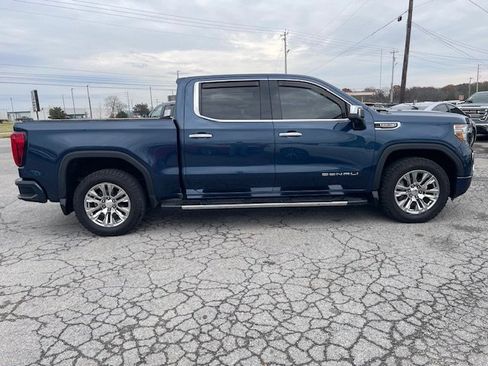Used 2019 GMC Sierra 1500 Denali w/ Driver Alert Package II image 4