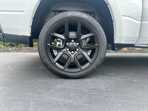 Used 2025 RAM 1500 Laramie w/ Night Edition AWD/4WD image 40