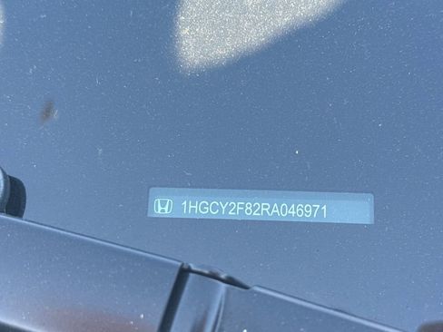 Used 2024 Honda Accord Touring image 3