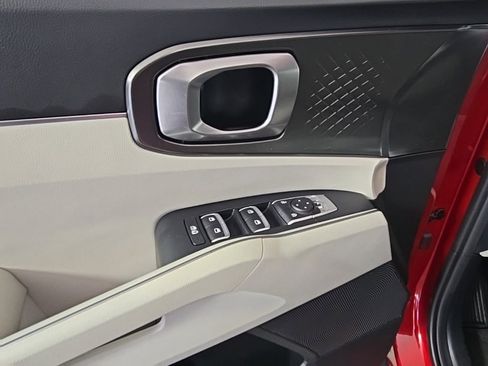 Used 2023 Kia Sorento EX image 20