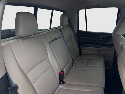 Used 2019 Honda Ridgeline RTL-T image 43