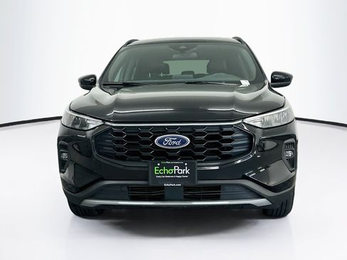 Used 2025 Ford Escape ST-Line Select AWD/4WD image 2