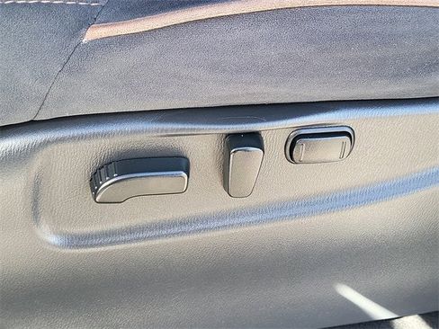 Used 2018 Nissan Armada SV w/ Driver Package image 25