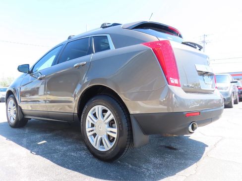 Used 2015 Cadillac SRX Luxury w/ Driver Awareness Package AWD/4WD image 39