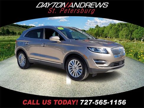 Used 2019 Lincoln MKC Premiere image 1