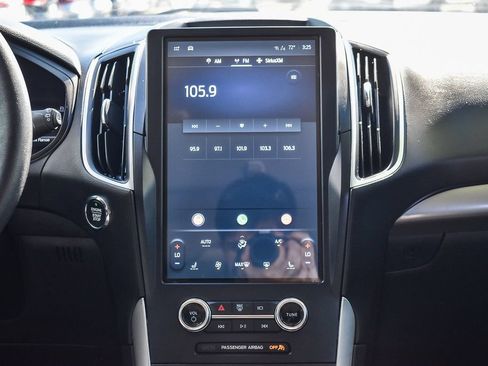 Used 2023 Ford Edge SEL AWD/4WD image 14