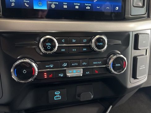 Used 2022 Ford F150 XLT w/ Equipment Group 302A High RWD image 21