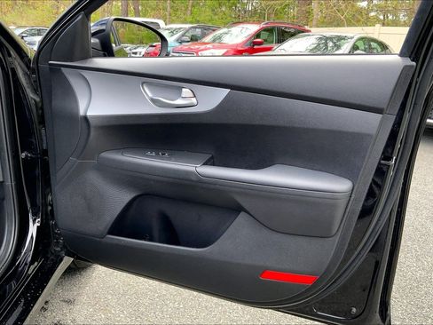Used 2023 Kia Forte LXS FWD image 26