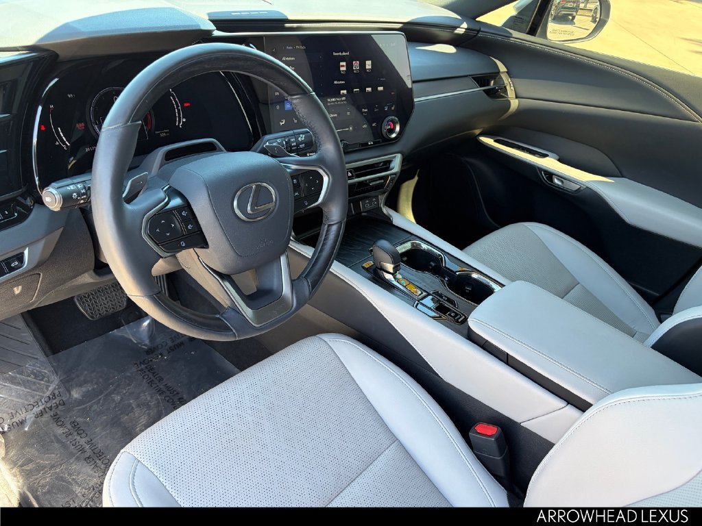 Used 2024 Lexus RX 350 Premium Plus w/ Convenience Package FWD image 16
