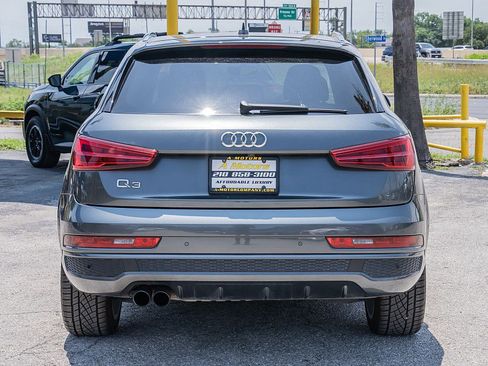 Used 2018 Audi Q3 2.0T Premium Plus w/ Premium Plus Package FWD image 6