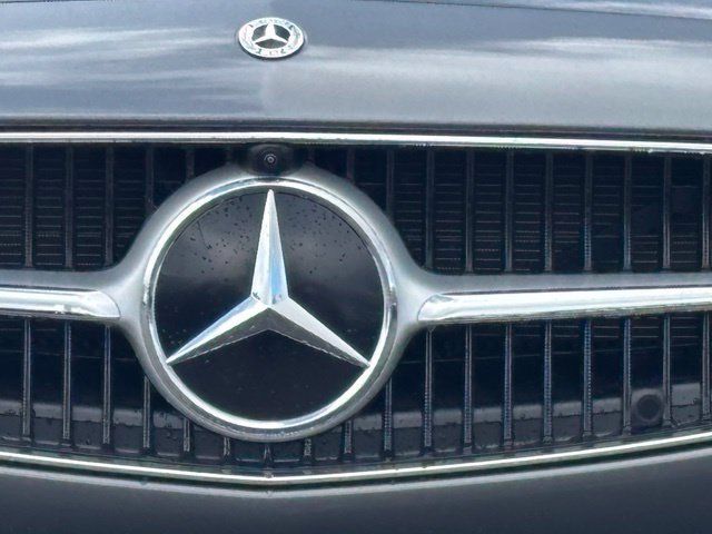 New 2026 Mercedes-Benz C 300 4MATIC Sedan image 3