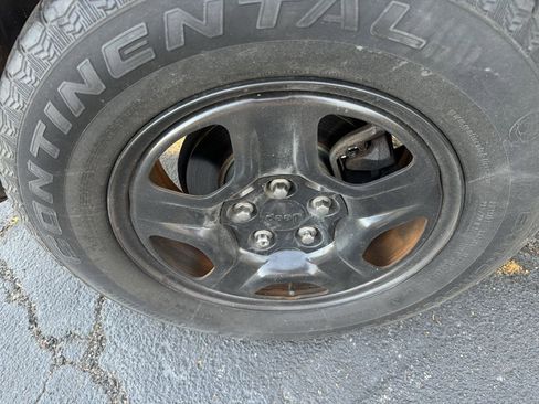 Used 2019 Jeep Renegade Sport image 10