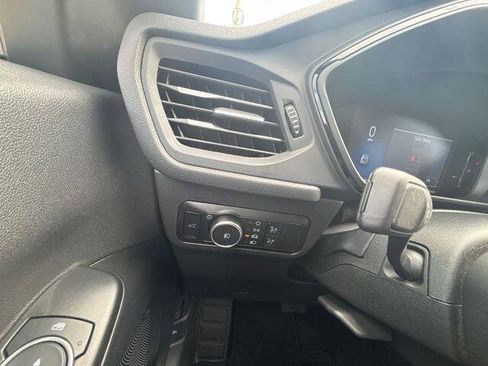 Used 2025 Ford Escape ST-Line Select AWD/4WD image 18