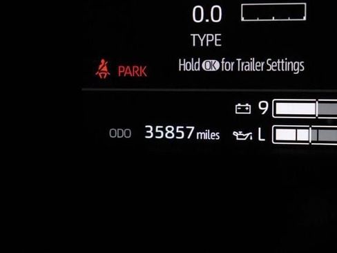 Used 2024 Toyota Tundra Limited w/ Power Package AWD/4WD image 37