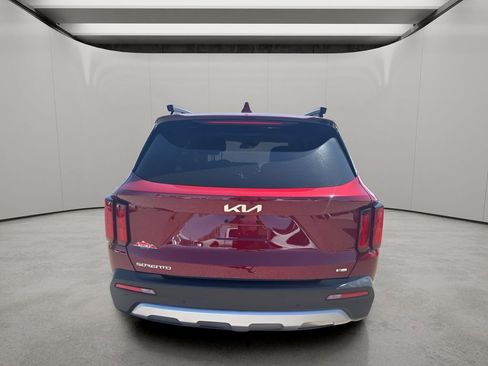 Used 2023 Kia Sorento SX Prestige image 4