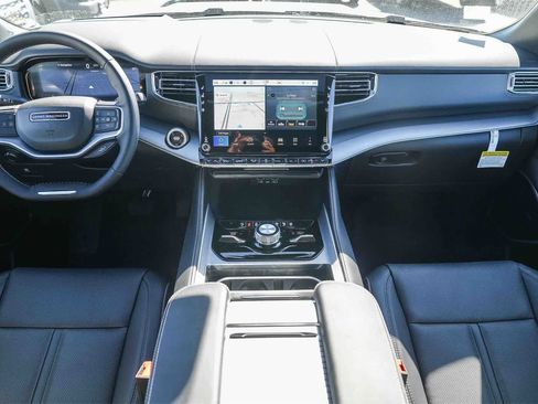 New 2026 Jeep Grand Wagoneer L Limited image 13