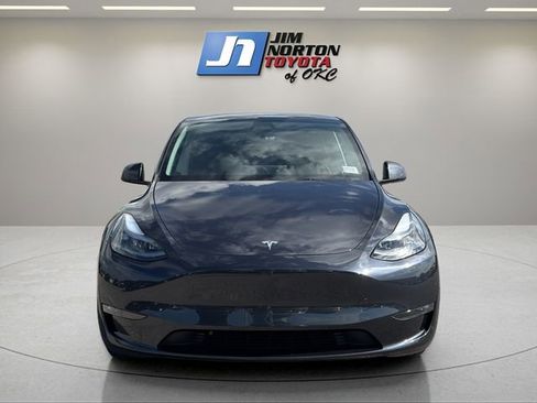 Used 2025 Tesla Model Y Long Range AWD/4WD image 2
