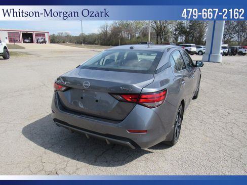 Used 2025 Nissan Sentra SV w/ Trunk Package image 12