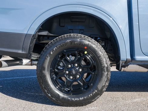 New 2025 Ford Ranger Lariat w/ Black Appearance Package image 12