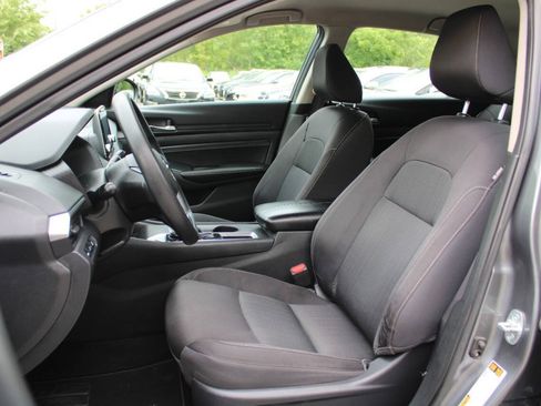 Used 2019 Nissan Altima 2.5 S FWD image 23