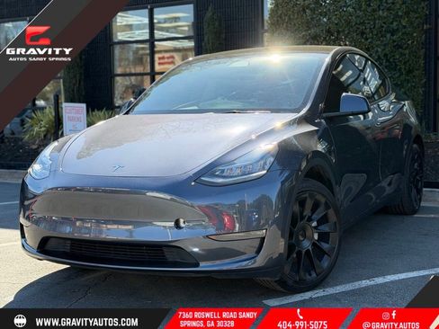 Used 2023 Tesla Model Y Long Range image 1