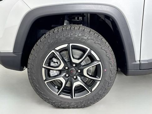 New 2026 Jeep Compass Trailhawk image 30