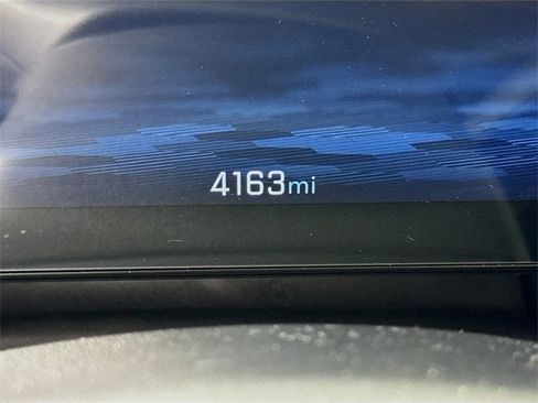 Used 2026 Chevrolet Equinox LT image 13