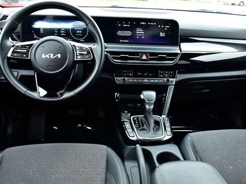 Certified 2024 Kia Seltos S image 16