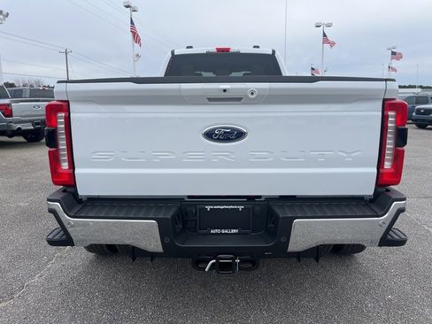 New 2026 Ford F450 XLT w/ XLT Premium Package image 6