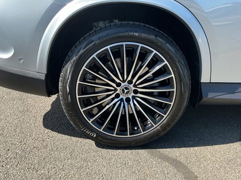 New 2026 Mercedes-Benz GLC 350e 4MATIC image 8