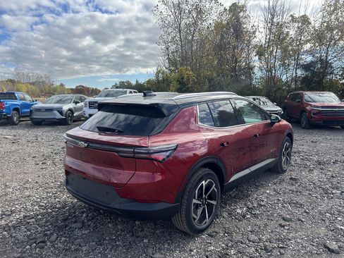 New 2026 Chevrolet Equinox EV LT FWD image 5