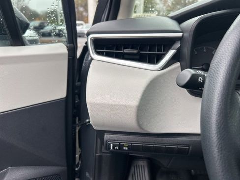Used 2024 Toyota Corolla LE image 24