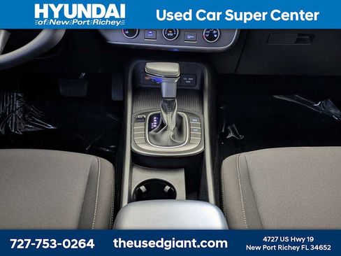 Used 2024 Hyundai Kona SE FWD image 20