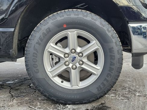 New 2025 Ford F150 XLT image 9