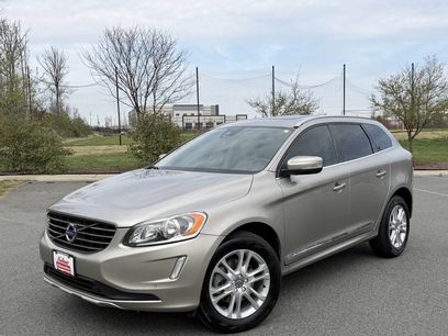 Used 2016 Volvo XC60 T5 Premier w/ Proximity Package