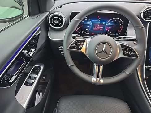 New 2026 Mercedes-Benz GLC 300 4MATIC image 25