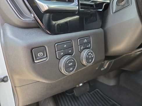 New 2025 Chevrolet Silverado 2500 LT w/ Convenience Package AWD/4WD image 17