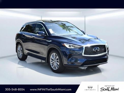 Used 2025 INFINITI QX50 Luxe AWD/4WD image 3