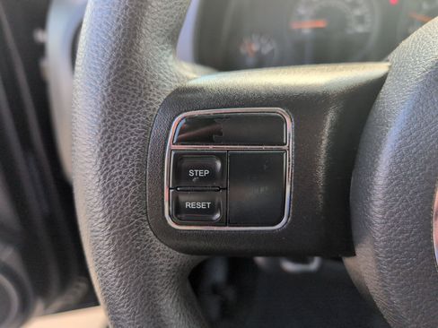 Used 2016 Jeep Compass Sport w/ Power Value Group image 18