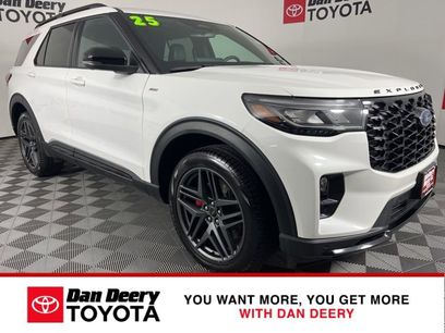 Used 2025 Ford Explorer ST-Line w/ Premium Package