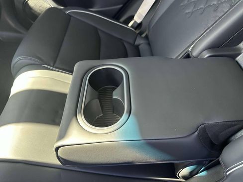 New 2025 Genesis Electrified GV70 w/ Prestige Package AWD/4WD image 13