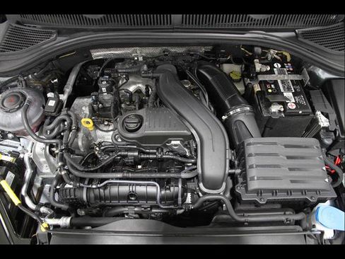 Certified 2023 Volkswagen Jetta Sport image 18