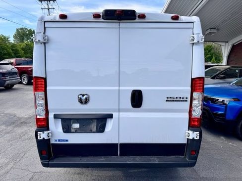 Used 2024 RAM ProMaster 1500 w/ Convenience Group FWD image 4